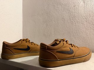 Zapatillas Nike Marrones Talla 42.5 (27cm)