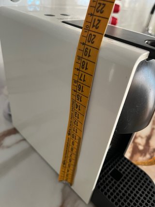 Cafetera Nespresso Krups + Expositor Cápsulas