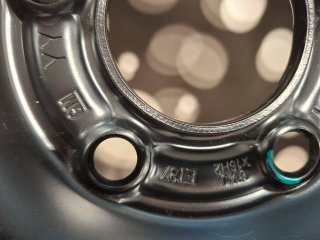 Neumático 205/55R16 91H con llanta VAG