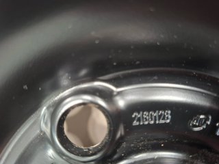 Neumático 205/55R16 91H con llanta VAG