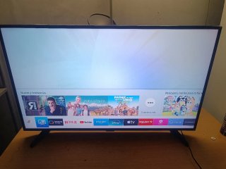 TV Samsung 40 Negra
