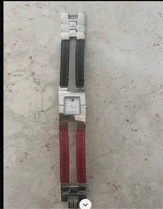 Reloj Tommy Hilfiger Cuadrado