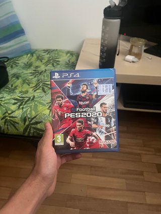 God of War,spyro,pes2020 lite