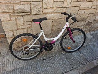 Bicicleta Niña Blanca y Morada