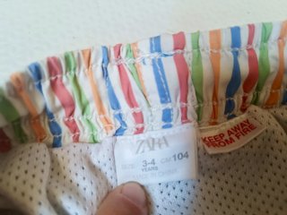 Bañador Zara niño 3-4 años