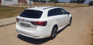 Toyota Avensis 2016