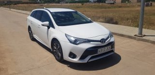 Toyota Avensis 2016