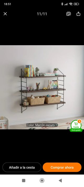 Estantería de pared de madera marrón