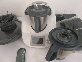 Thermomix TM5 con accesorios