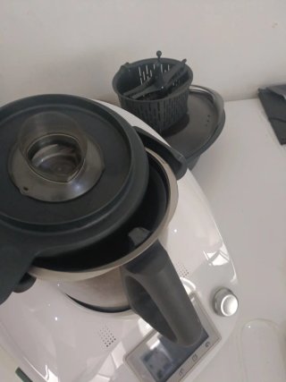 Thermomix TM5 con accesorios