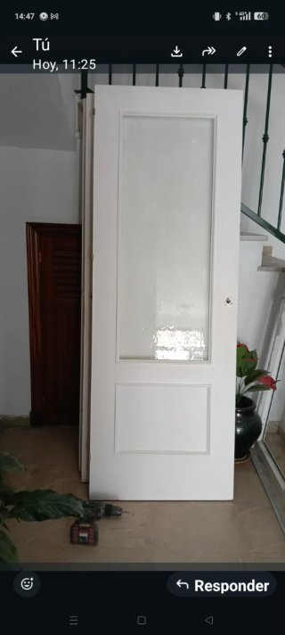 Puerta de paso blanca con cristal