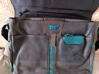 Maletín Piel Piquadro Azul/ Petróleo con funda