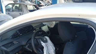 Gomas de puerta de coche y bandeja maletero
