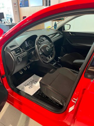 Skoda Spaceback 1.6 90cv