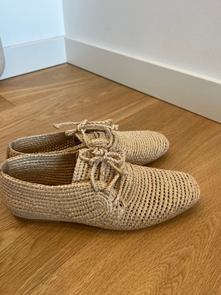 Zapatos trenzados Mango beige