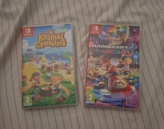 Cajas Nintendo Switch Animal Crossing y Mario Kart