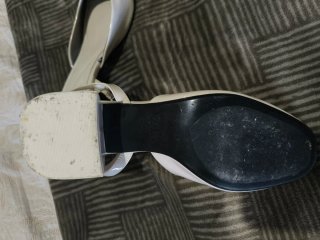 Zapatos Zara blancos tacón