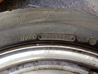 2 llantas FALKEN R17 con neumático para furgon