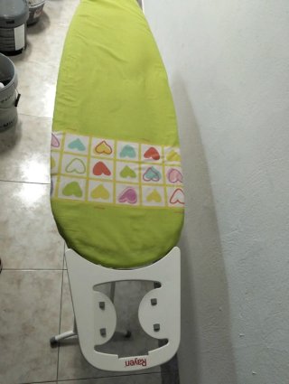 Tabla de planchar plegable