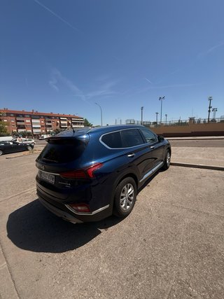 Hyundai  Santa Fe 2019