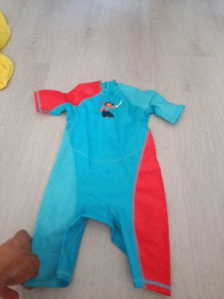 Prendas varias desliza fotos 1€ cu