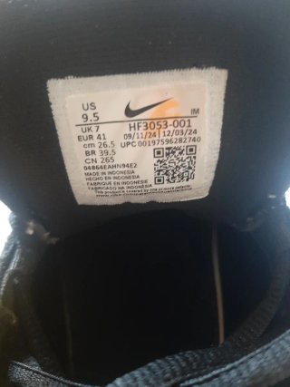 Zapatillas Nike Negras y Blancas
