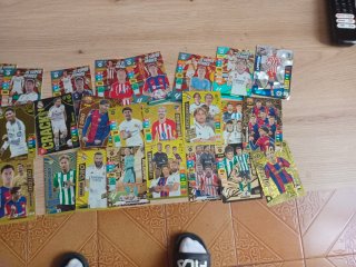 Colección cromos liga fútbol 2-3 años