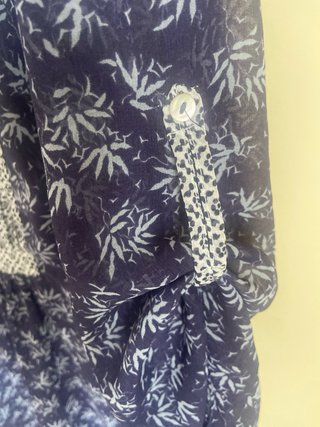 Blusa Zara fantasia floreale blu taglia S