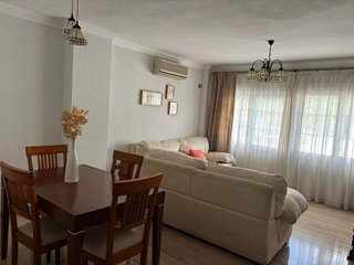 Piso en alquiler en Carranque - Haza Cuevas en Málaga