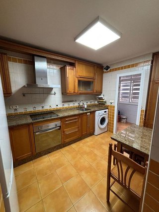 Piso en alquiler en Carranque - Haza Cuevas en Málaga