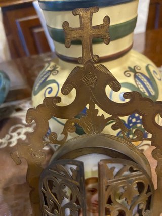 Altarino da viaggio in ceramica dipinta