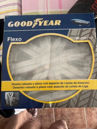 2 Tapacubos Goodyear Flexo 38cm/15