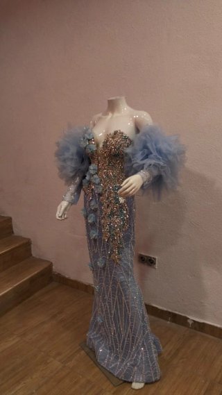 Vestido de Novia Gitana Azul y Dorado