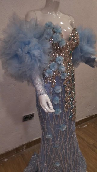 Vestido de Novia Gitana Azul y Dorado