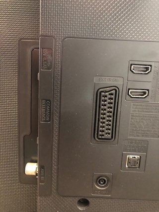 Televisor Samsung UE32J4000AW Negro