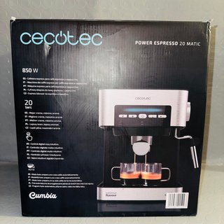 Cafetera express Cecotec Power Espresso 20 Matic