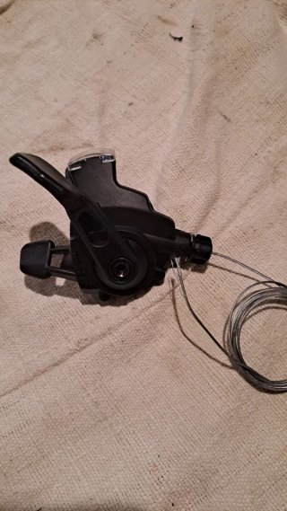 Comando Sram 3v e deragliatore Microshift