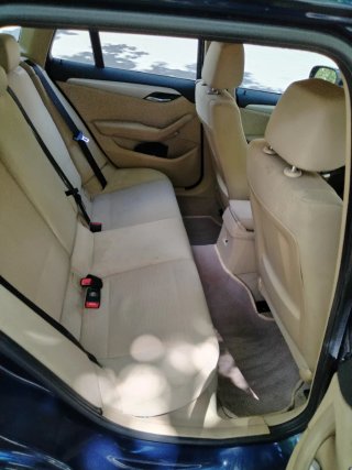 BMW X1 2012