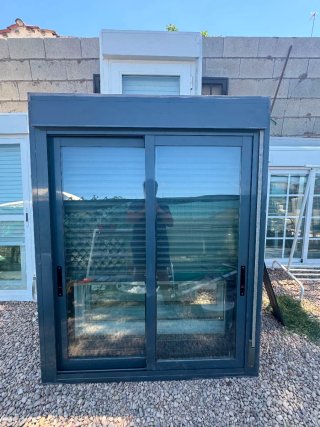 2 Ventanas correderas aluminio gris Climalit