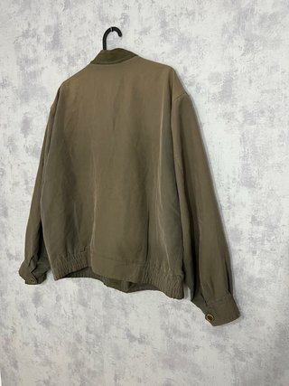 Chaqueta verde militar