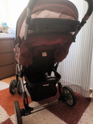 Carro de bebé niña