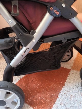 Carro de bebé niña