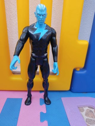 Muñecos superhéroes Marvel