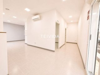 Local comercial en venta en Valterra - Altavista en Arrecife