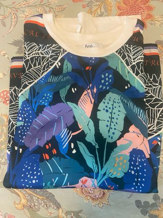 Camiseta Find. TROPICAL LEAVES Talla M