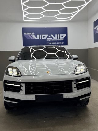 Porsche Cayenne 2024