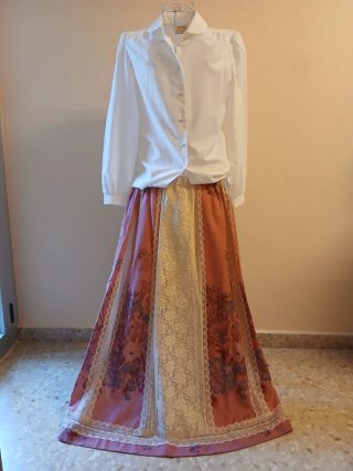 Conjunto Baturra rosa y blanco