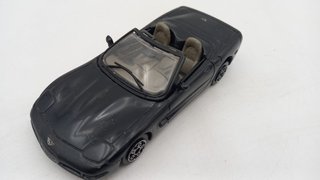 BBUD86 Bburago Chevrolet Corvette 1/43, senza s
