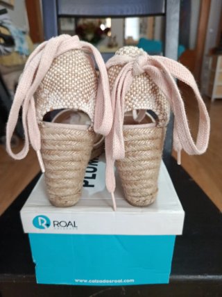 Alpargatas cuña alta ROAL Talla 41
