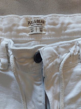 Pantalón corto vaquero Pull&Bear blanco Talla M